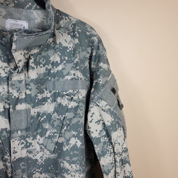 Army Combat Uniform Coat in Digital Camo Size Large Regular - Picture 6 of 12